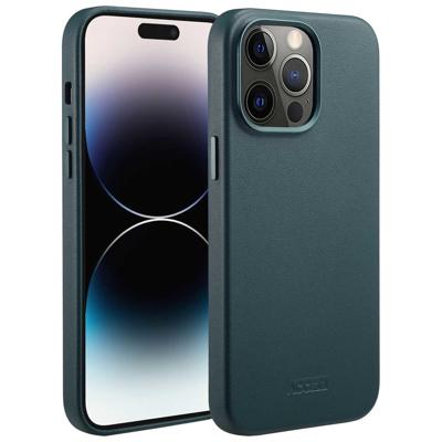 AccezzMagSafe Leather Backcover iPhone 14 Pro Max Telefoonhoesje Groen