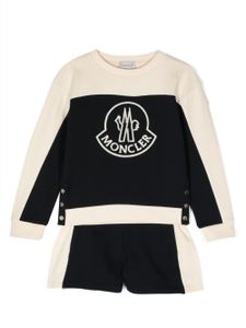 Moncler Enfant ensemble haut-short à logo brodé - Bleu