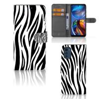 Motorola Moto E32 | Moto E32s | Telefoonhoesje | Met pasjeshouder | Zebra