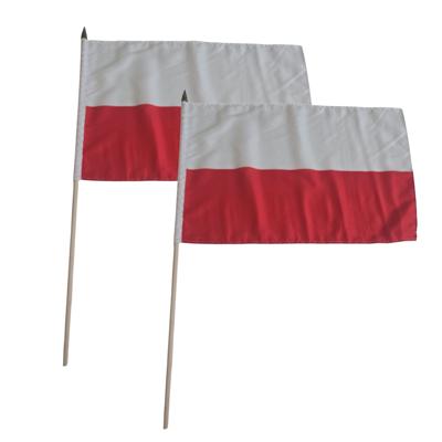 Luxe zwaaivlag Polen - 2x - 30 x 45 cm - op stok - landen versiering - handvlaggen - supporters Luxe zwaaivlag Polen - 2x - 30 x 45 cm - op stok - landen versiering - handvlaggen - supporters