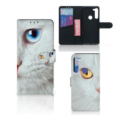 Motorola G8 Power | Telefoonhoesje | Met pasjeshouder | Witte Kat