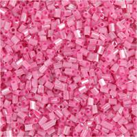 https://www.cchobby.nl/rocailles-2-cut-d-1-7-mm-afm-15-0-gatgrootte-0-5-mm-roze-500-gr-1-zak