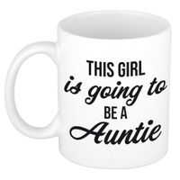 This girl is going to be auntie kado mok / beker wit - cadeau tante - thumbnail