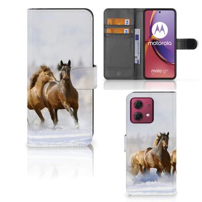 Motorola Moto G84 | Telefoonhoesje | Met pasjeshouder | Paarden