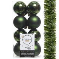 Decoris kerstballen en kerstslinger 17x stuks donkergroen kunststof - Kerstbal