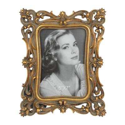 A RESIN PHOTO FRAME
