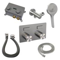 Thermostatische Inbouw Badkraan Brauer Brushed Carving Met Drukknoppen SET 04 Met Badvulcombinatie En 3-Standen Handdouche En Doucheslang En