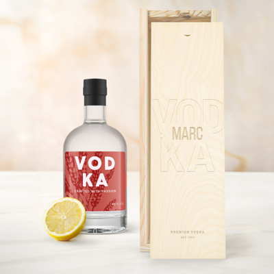 YourSurprise vodka in gegraveerde kist