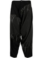 Yohji Yamamoto pantalon brodé à design drapé - Noir