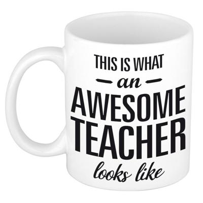 This is what an awesome teacher looks like - tekst cadeau koffie mok / beker - 300 ml -