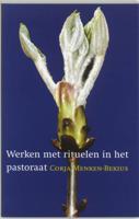 Werken met rituelen in het pastoraat (Paperback)