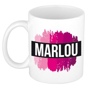 Naam cadeau mok / beker Marlou  met roze verfstrepen 300 ml   -