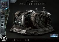 Zack Snyder's Justice League Museum Masterline Diorama Bat-Tank Deluxe Version 36 cm