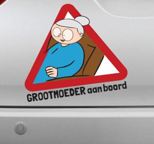 Sticker grootmoeder aan boord auto