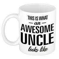 This is what an awesome uncle looks like cadeau - koffiemok - beker - 300 ml - verjaardag - familie