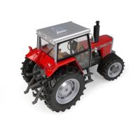 Universal Hobbies Massey Ferguson 1994 tractor 1:32