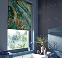 Luxe imitatie van groen marmer raambekleding badkamer