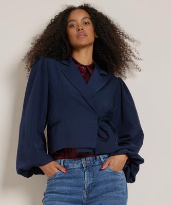 overslag blazer met pofmouw overslag blazer met pofmouw