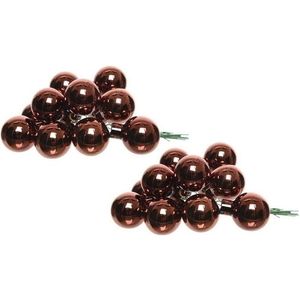 20x Roodbruine mini kerstballen kerststukje stekers 2,5 cm glans