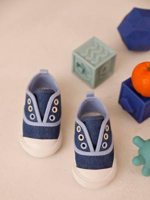 Elastische stoffen babysneakers chambrayblauw