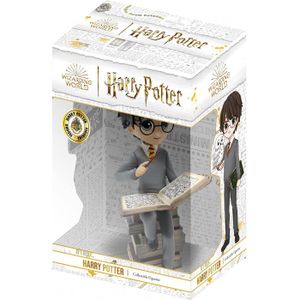 Harry Potter: Harry Potter Pile of Spell Books PVC Figure