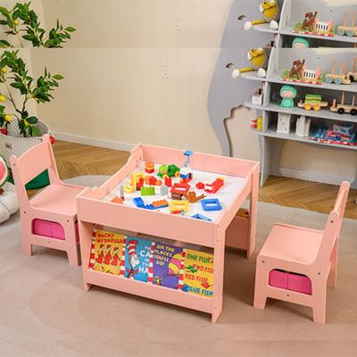 Kindertafel met 2 Stoelen & Omkeerbaar Tafelblad & Boekenplanken 3-Delige Kindersitgroep Wit + Roze