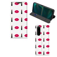 Sony Xperia 5 III Hoesje met Magneet Lipstick Kiss