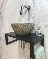 Saniclear Lovi fonteinset met rivierstenen waskom en chromen kraan voor in het toilet - thumbnail