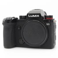 Panasonic Lumix DC-S5 body occasion