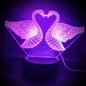 3D LED LAMP - KUSSENDE ZWANEN - Ontwerp-zelf.nl