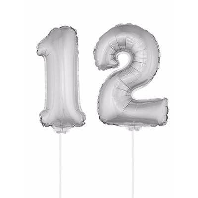 12 jaar leeftijd feestartikelen - versiering cijfers - zilver - ballonnen op stokje - van 41 cm 12 jaar leeftijd feestartikelen - versiering cijfers - zilver - ballonnen op stokje - van 41 cm