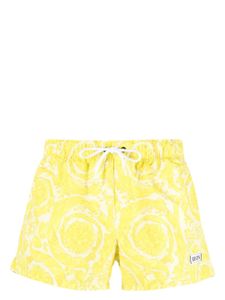 Versace short de bain à imprimé Barocco - Jaune