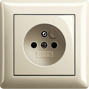Stopcontact met penaarde glanzend creme Gira 55 Belgie