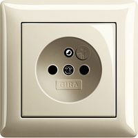Stopcontact met penaarde glanzend creme Gira 55 Belgie