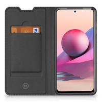 Xiaomi Redmi Note 10/10T 5G | Poco M3 Pro | Hoesje met Magneet | Aztec Yellow