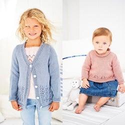 Breipatroon Stylecraft Bambino DK No. 9606 Meisjestrui en vest