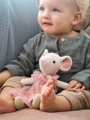 Muisje en haar rugzakje voor melktandjes wit