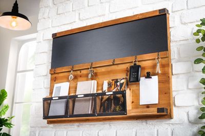 Praktische wandplank HERITAGE 80cm naturel grenen 6 haken krijtbord sleutelbord - 40880