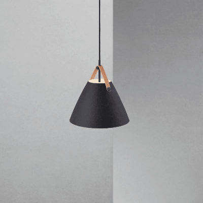 Grote zwarte hanglamp met leer &apos;Strap 27&apos; DFTP 27 cm