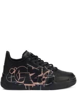 Giuseppe Zanotti baskets Talon à imprimé graffiti - Noir