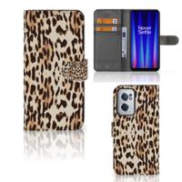 OnePlus Nord CE 2 | Telefoonhoesje | Met pasjeshouder | Leopard