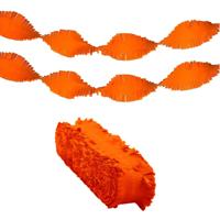 Feest/verjaardag/Koningsdag slinger - 2x - crepepapier - oranje - 24 meter Feest/verjaardag/Koningsdag slinger - 2x - crepepapier - oranje - 24 meter