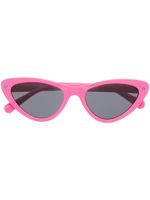 Chiara Ferragni lunettes de soleil à monture papillon - Rose