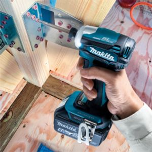 Makita DTD172RTJ Accu-slagmoersleutel 18 V 5.0 Ah Li-ion Incl. accu, Incl. 2 accus, Incl. lader