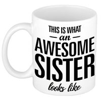 Awesome sister cadeau mok / beker voor zus 300 ml - thumbnail