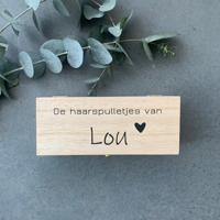 Houten haarspulletjes kistje met naam Houten haarspulletjes kistje met naam