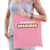 Gay Pride tas voor dames - kusjesdag - licht roze - katoen - 42 x 38 cm - regenboog - LHBTI - thumbnail