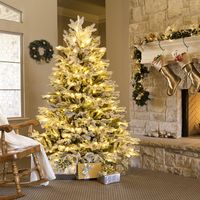 Kunstkerstboom met Sneeuw en Verlichting Dennenboom met 200 Warmwitte Ledlampen Kerstboom Kunstboom Wit-Groen 135 cm