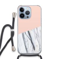A touch of peach: iPhone 13 Pro Transparant Hoesje met koord