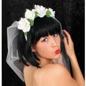 Bruid tiara met bloemen en sluier